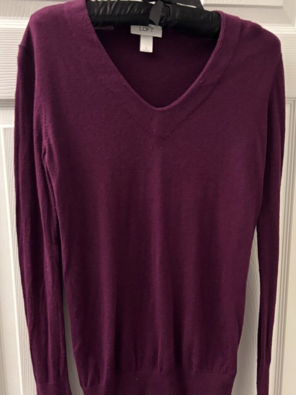 Ann Taylor Loft - V-Neck - Plum